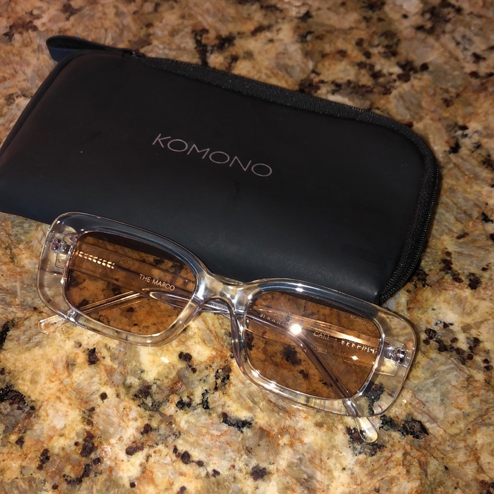 Trendy clear frame lens sunglasses